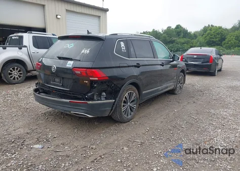 2018 Volkswagen Tiguan 2.0T Se/2.0T Sel from USA, damaged, VIN 3VV3B7AX8JM095192